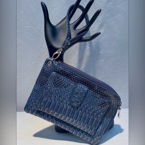 Chic Navy Wristlet